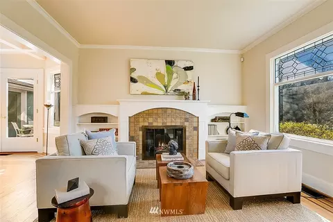 1124 17th Ave E, Seattle, WA 98112 photo 4