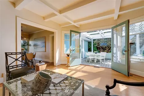 1124 17th Ave E, Seattle, WA 98112 photo 11