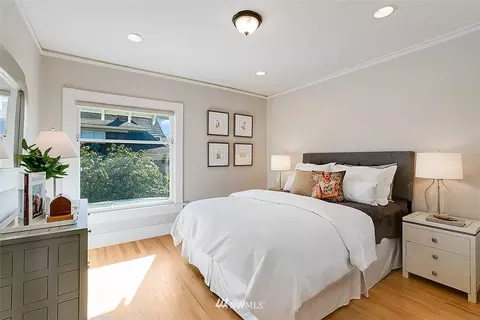 1124 17th Ave E, Seattle, WA 98112 photo 25