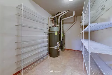18406 10th Dr SE, Bothell, WA 98012 photo 12
