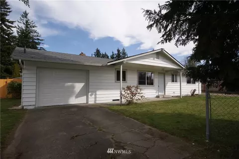 17305 Spanaway Ln E, Spanaway, WA 98387 photo 3