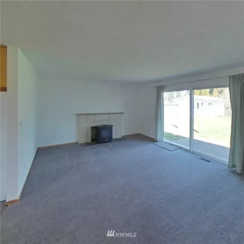 17305 Spanaway Ln E, Spanaway, WA 98387 photo 6