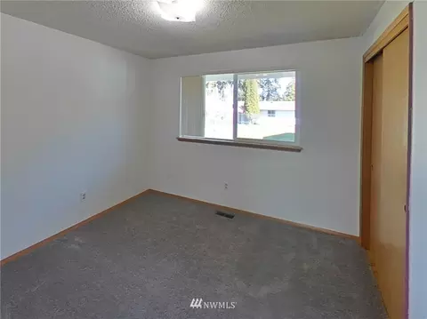 17305 Spanaway Ln E, Spanaway, WA 98387 photo 12