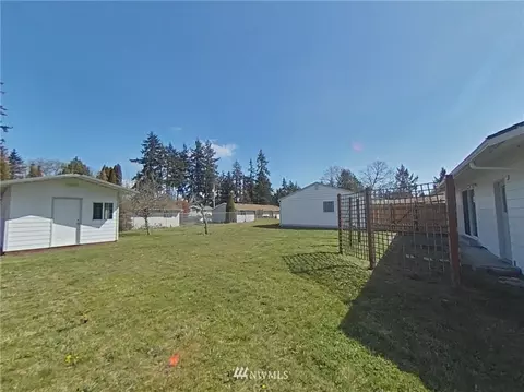 17305 Spanaway Ln E, Spanaway, WA 98387 photo 23