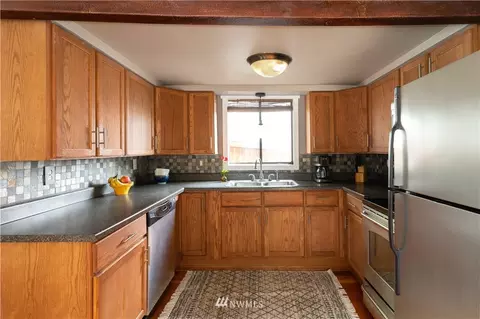 4422 S 3rd Ave, Everett, WA 98203 photo 9
