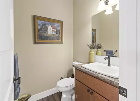 490 Sigrist Dr E, Enumclaw, WA 98022 photo 9