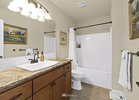 490 Sigrist Dr E, Enumclaw, WA 98022 photo 22