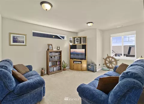 490 Sigrist Dr E, Enumclaw, WA 98022 photo 21