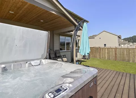 490 Sigrist Dr E, Enumclaw, WA 98022 photo 35