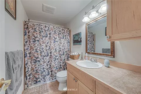 9720 Sharon Dr, Everett, WA 98204 photo 16