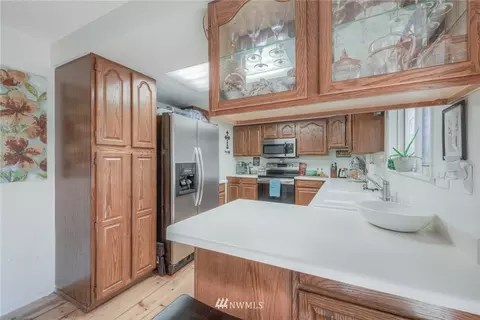 9720 Sharon Dr, Everett, WA 98204 photo 6