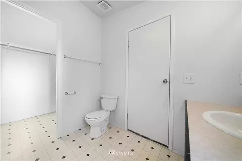 807 Tipsoo Loop S, Rainier, WA 98576 photo 22