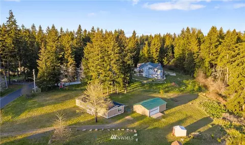 807 Tipsoo Loop S, Rainier, WA 98576 photo 32