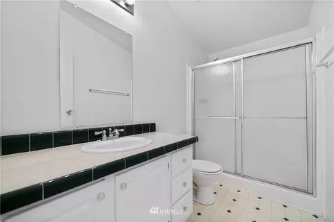 807 Tipsoo Loop S, Rainier, WA 98576 photo 17