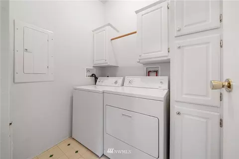 807 Tipsoo Loop S, Rainier, WA 98576 photo 11