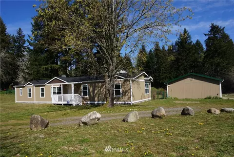 807 Tipsoo Loop S, Rainier, WA 98576 photo 1