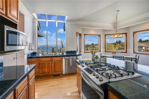 4910 Dover St, Everett, WA 98203 photo 9