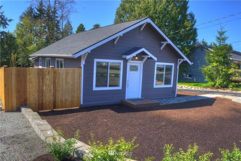7702 Rainier Dr, Everett, WA 98203 photo 1