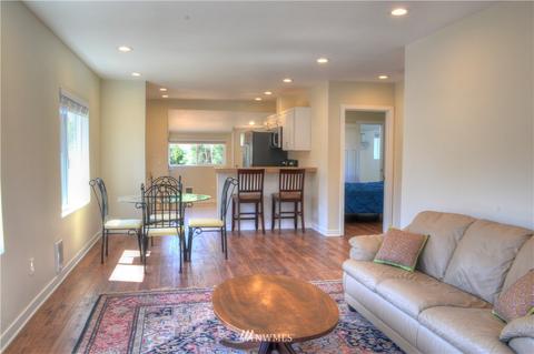 7702 Rainier Dr, Everett, WA 98203 photo 3