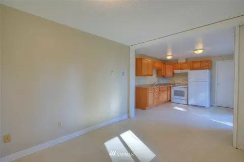17217 10th Avenue Ct E, Spanaway, WA 98387 photo 9