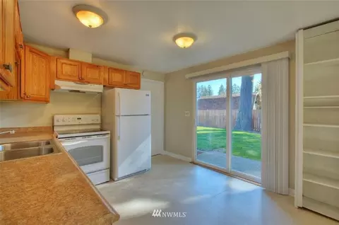17217 10th Avenue Ct E, Spanaway, WA 98387 photo 10