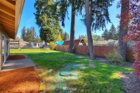 17217 10th Avenue Ct E, Spanaway, WA 98387 photo 4