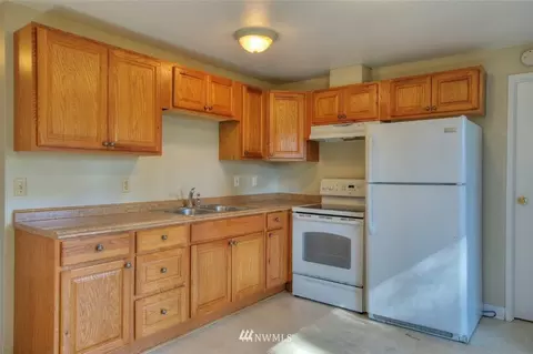 17217 10th Avenue Ct E, Spanaway, WA 98387 photo 8