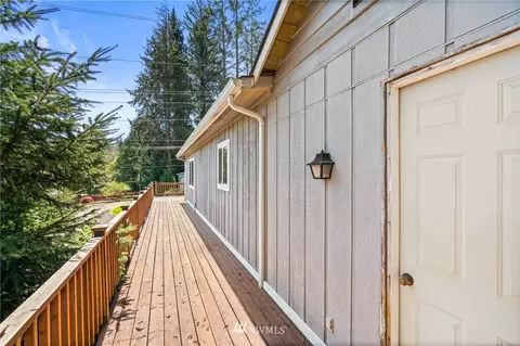 919 Jackson St, Raymond, WA 98577 photo 22