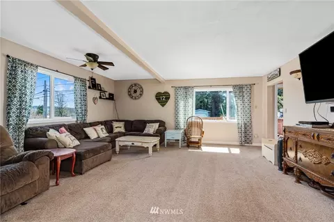 919 Jackson St, Raymond, WA 98577 photo 7