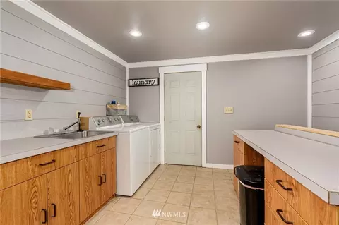 919 Jackson St, Raymond, WA 98577 photo 18