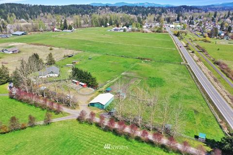 13021 Pioneer Way E, Orting, WA 98360 photo 1