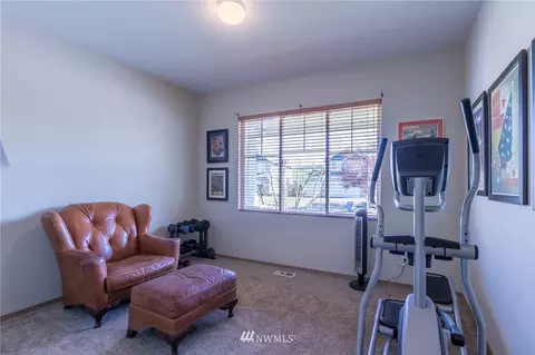 1002 Williams St NW, Orting, WA 98360 photo 6