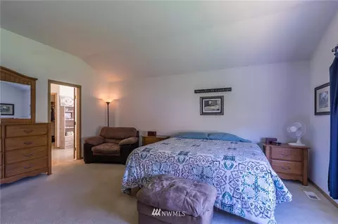 1002 Williams St NW, Orting, WA 98360 photo 28