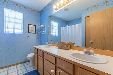 1002 Williams St NW, Orting, WA 98360 photo 24