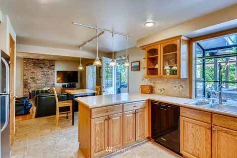 18220 130th Pl NE, Bothell, WA 98011 photo 13