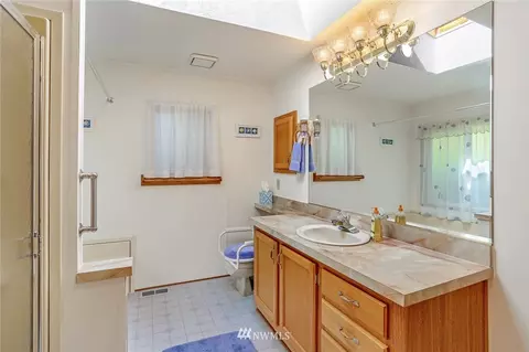 24111 8th Pl W, Bothell, WA 98021 photo 23