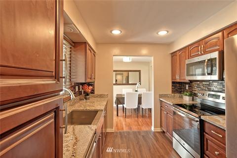 1025 N Park Dr, Everett, WA 98203 photo 10