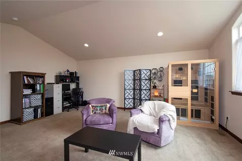 303 Ames St NE, Orting, WA 98360 photo 32