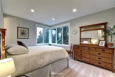 16019 Cascadian Way, Bothell, WA 98012 photo 24