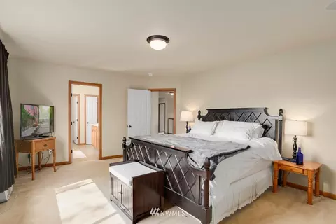 1011 Sigafoos Ave NW, Orting, WA 98360 photo 17