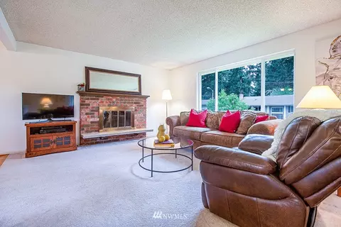 11812 NE 155th St, Bothell, WA 98011 photo 3
