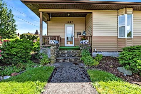 1837 Fell St, Enumclaw, WA 98022 photo 4