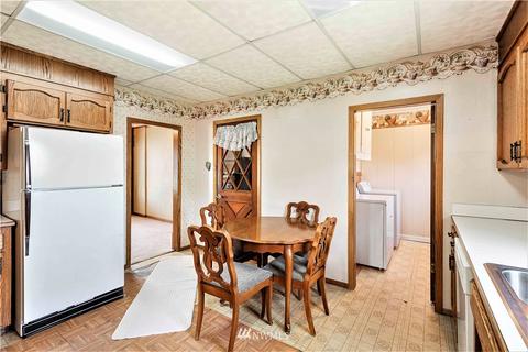 1837 Fell St, Enumclaw, WA 98022 photo 15