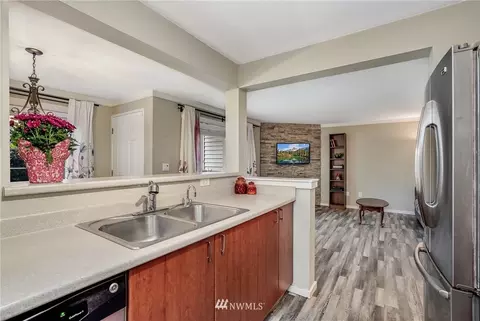 12404 E Gibson Rd #N101, Everett, WA 98204 photo 9