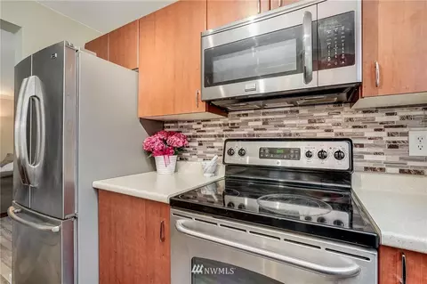 12404 E Gibson Rd #N101, Everett, WA 98204 photo 11