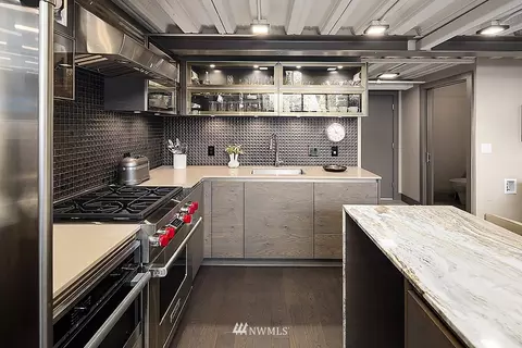 2914 E Madison St #202, Seattle, WA 98112 photo 6