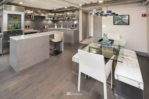 2914 E Madison St #202, Seattle, WA 98112 photo 8