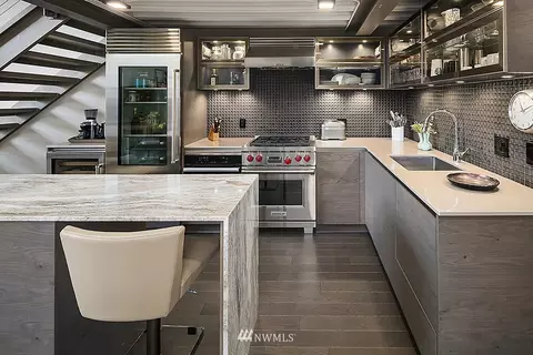 2914 E Madison St #202, Seattle, WA 98112 photo 4