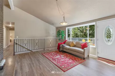 17917 7th Ave W, Bothell, WA 98012 photo 5