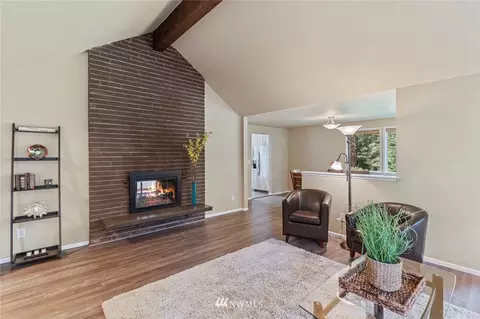 17917 7th Ave W, Bothell, WA 98012 photo 2